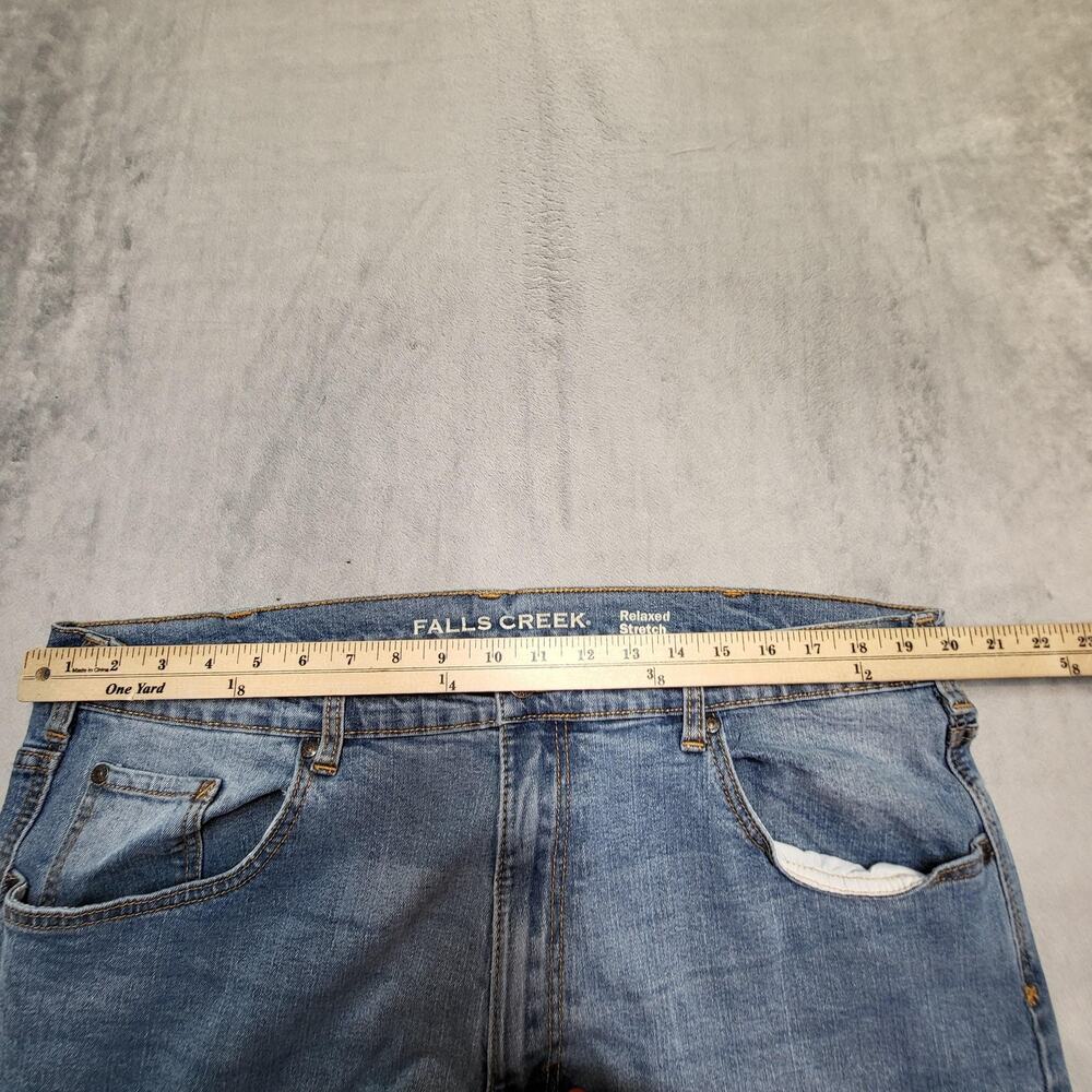 Falls Creek Jeans Mens 40x32 Blue Light Wash Straight Relaxed Denim Pockets - Picture 7 of 9